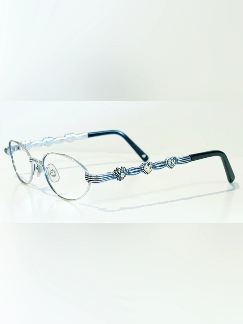 Brighton authentic signature
